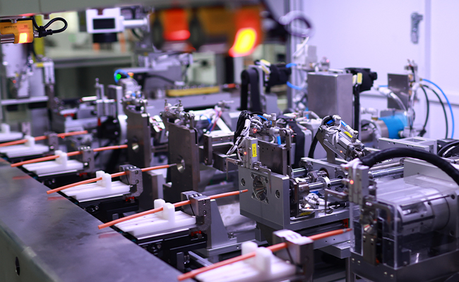Automatic harness processing line